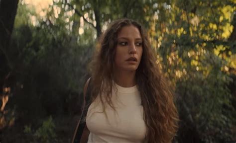 serenay sarıkaya naked|Serenay Sarikaya Breasts Scene in Shahmaran